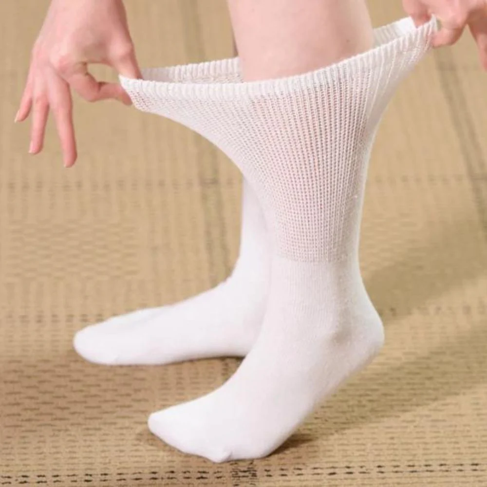 CareApparel CareActive Diabetic Crew Socks, 2 Pairs - Image 3